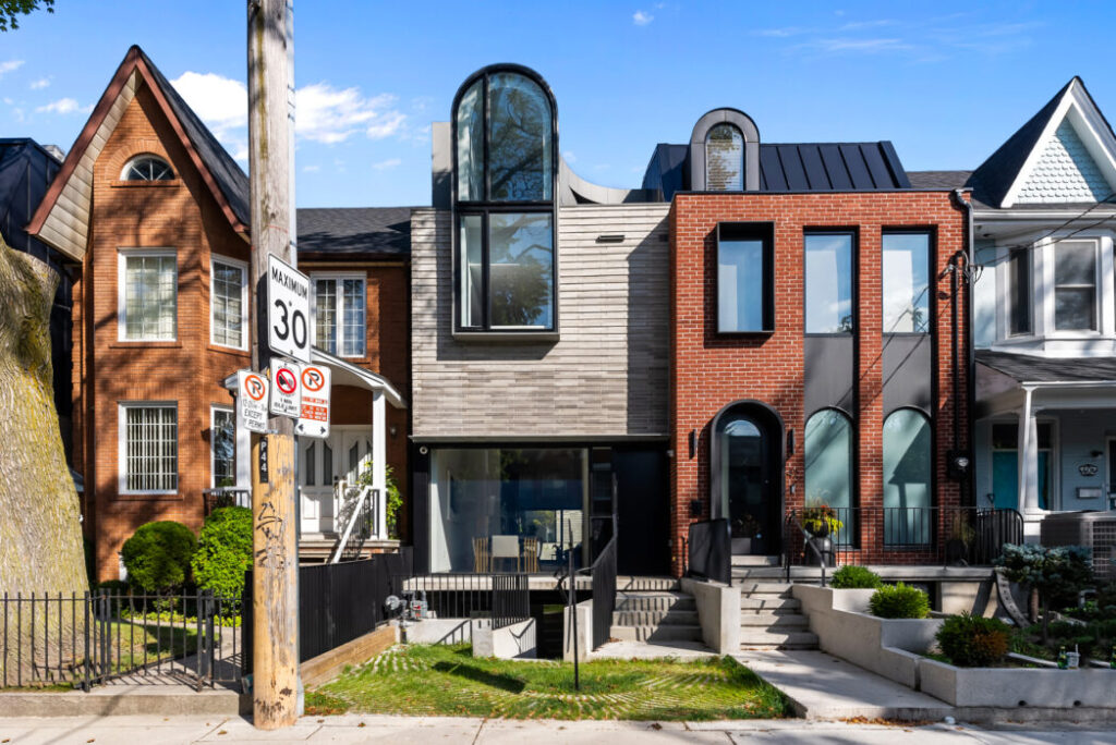 Exterior view of a modern Semi-Detached Home in Toronto